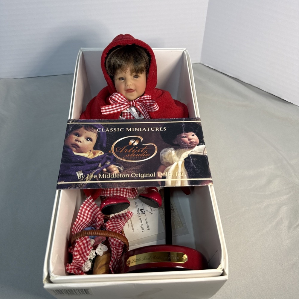 Lee Middleton Artist Studio Classic Miniatures "Little Red Riding Hood" doll.